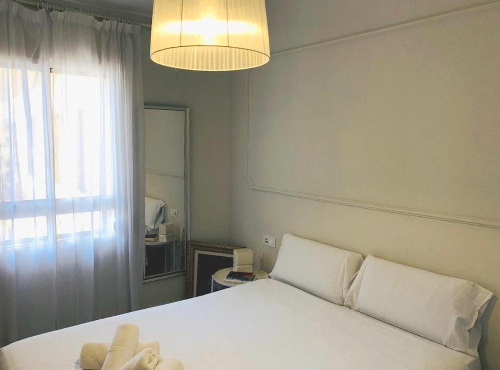 Apartamento A 50 Metros De La Playa Malagueta Con Vistas Al Mar 말라가 외부 사진