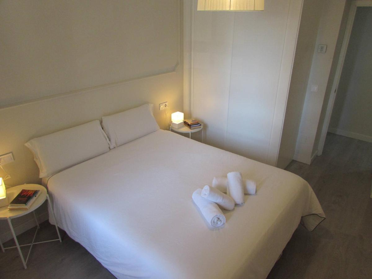 Apartamento A 50 Metros De La Playa Malagueta Con Vistas Al Mar 말라가 외부 사진